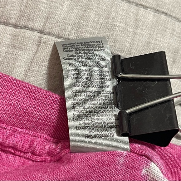 XOXO Cute Pink Heart Truck Happy Valentine's Day T-Shirt Size Large Gildan - Picture 4 of 8